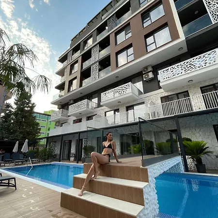 Sunny Bay Sweet Homes Lux דירה